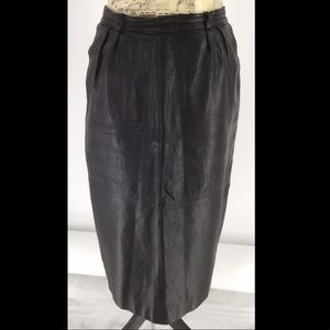 Golden Leaf girls L fits (XS) leather pencil skirt